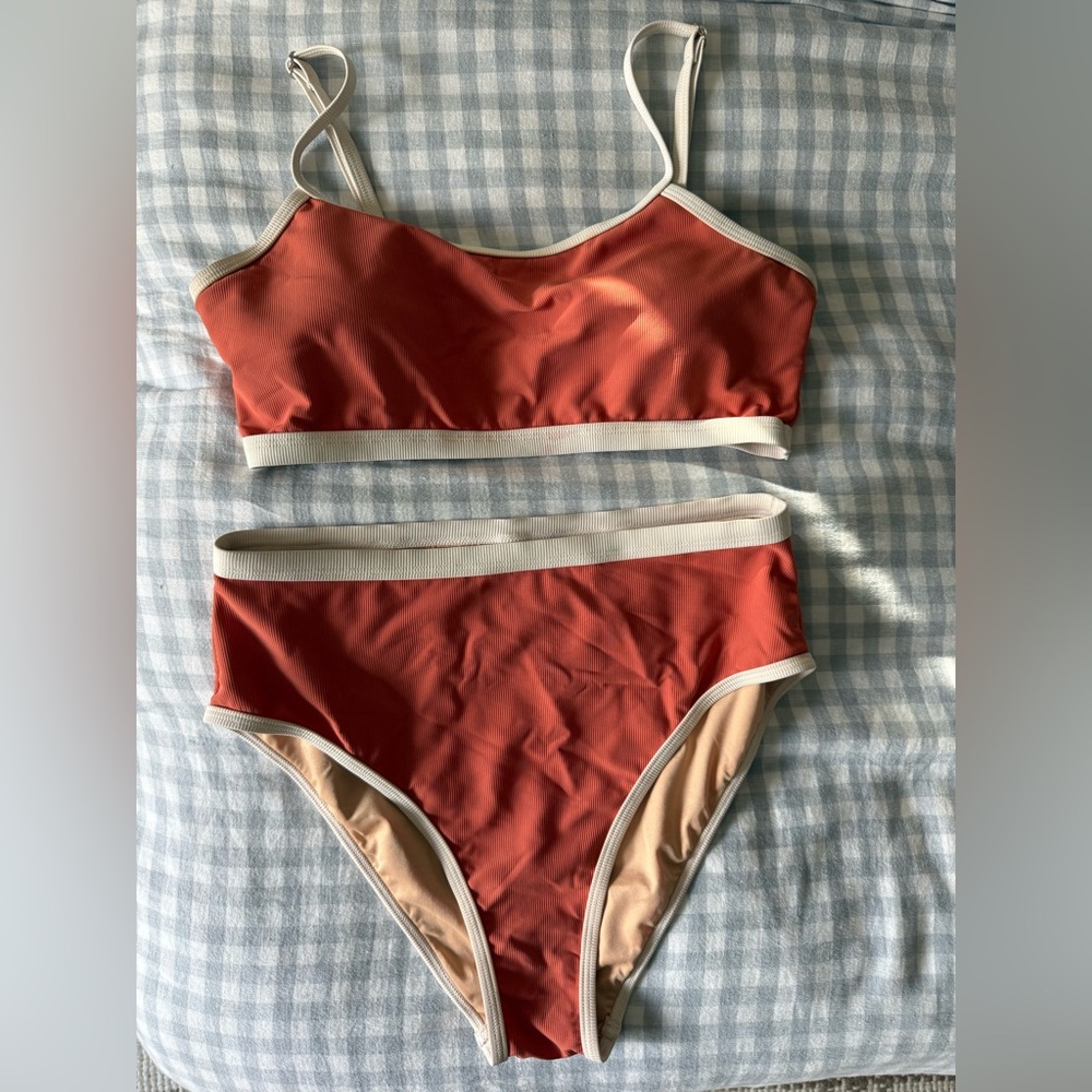 Geode Red/Orange Bikini Set - Picture 3 of 5